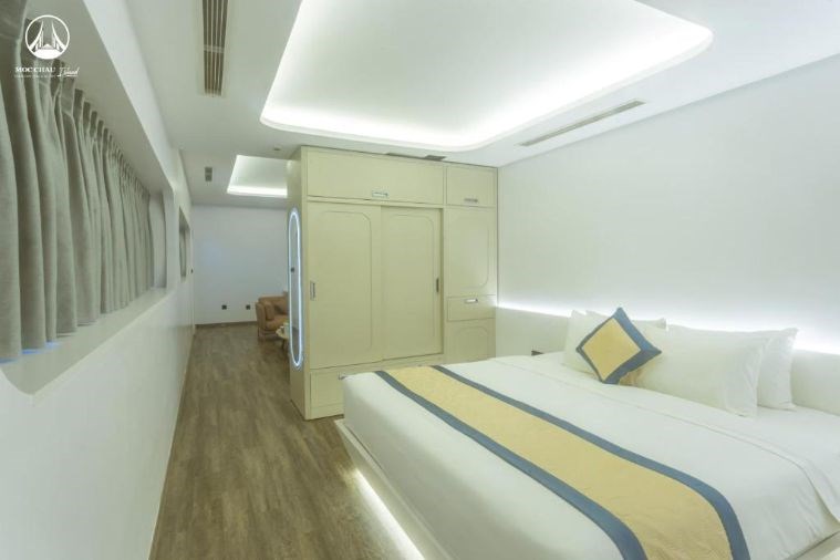 Mộc Châu Island Mountain Park & Resort